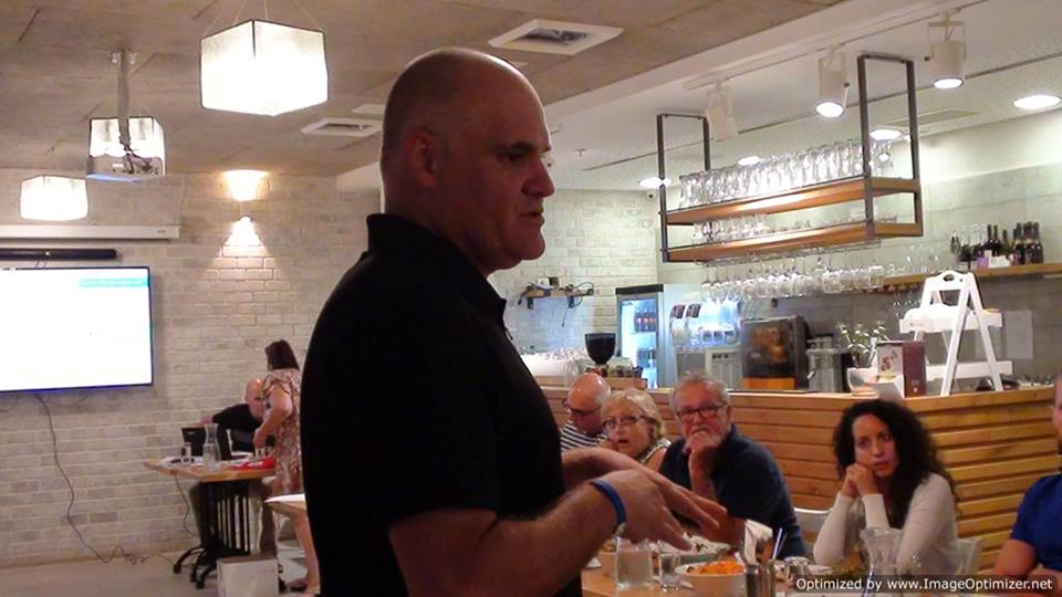 39933129_2158106757744933_1047904447503532032_n